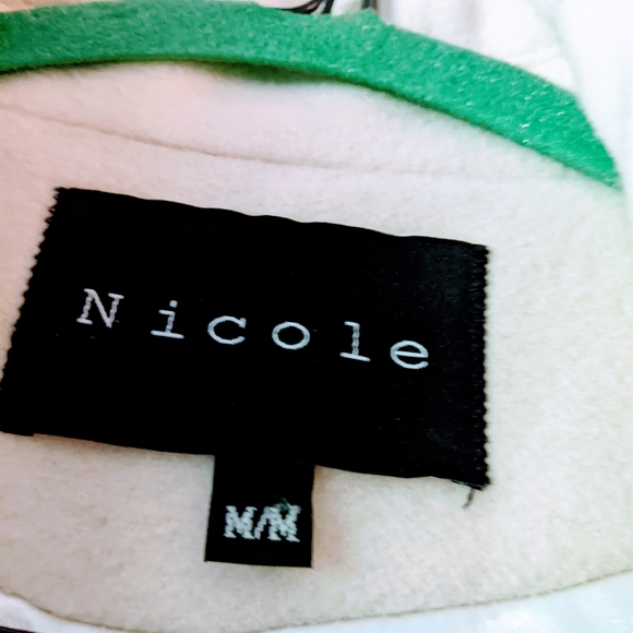 Gorgeous Cream Wool Jacket - Picture 4 of 6